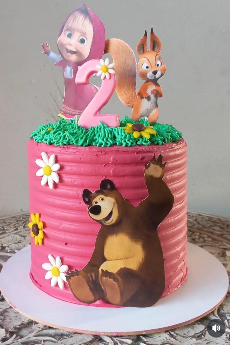 lulucakes01 768x1152